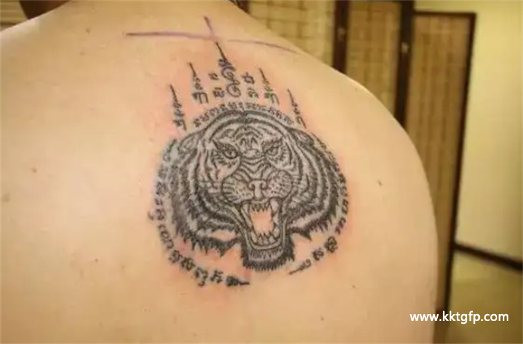 泰国刺符纹身.png