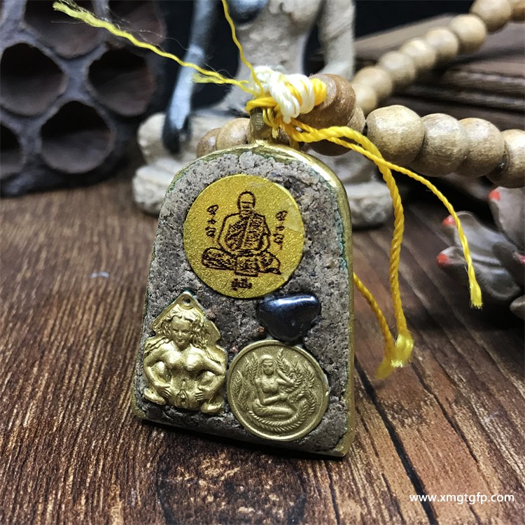 古巴堪斌 佛珠九尾狐仙女神 泰国佛牌6.JPG