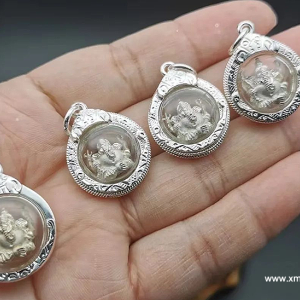 ​龙婆洪 佛历2553年 纯银迷你象神