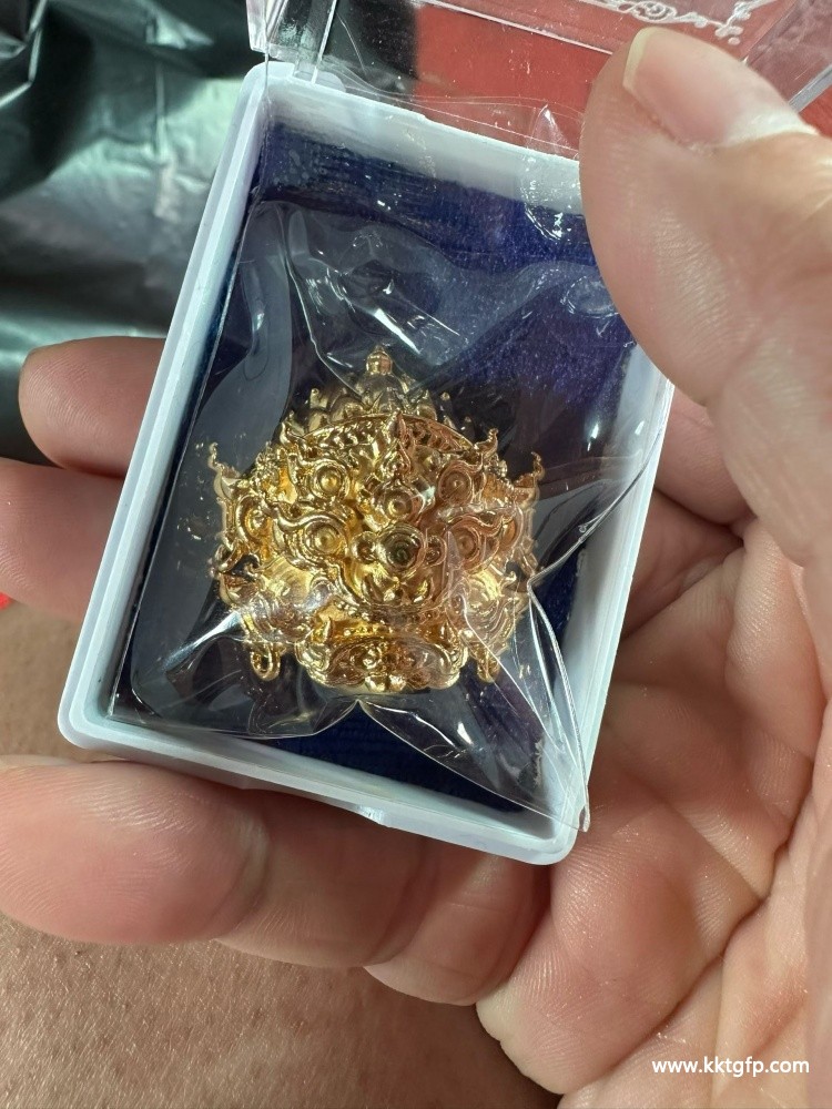 古巴堪范 五眼四耳 古巴堪范 五眼四耳.jpg