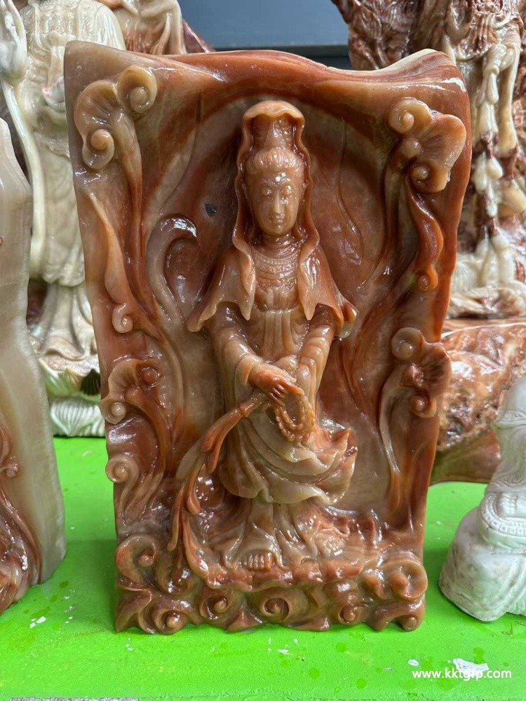 泰国佛牌 龙宫舍利 观音立尊 (2).jpg
